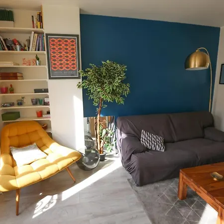 Charming Apartment In The Heart Of Montmartre! * Párizs