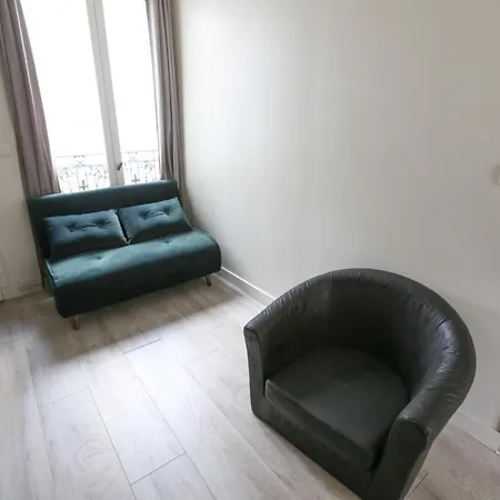 Charming Apartment In The Heart Of Montmartre! * Párizs