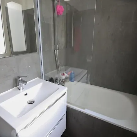 Charming Apartment In The Heart Of Montmartre! * Párizs