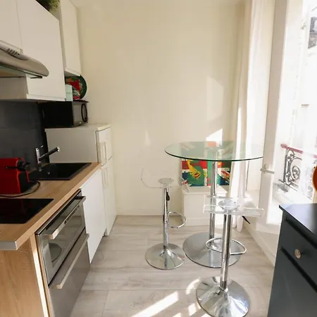 Charming Apartment In The Heart Of Montmartre! Apartman *