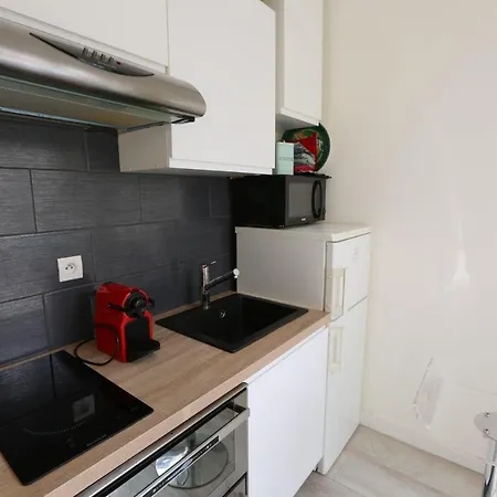 Charming Apartment In The Heart Of Montmartre! Apartman Párizs
